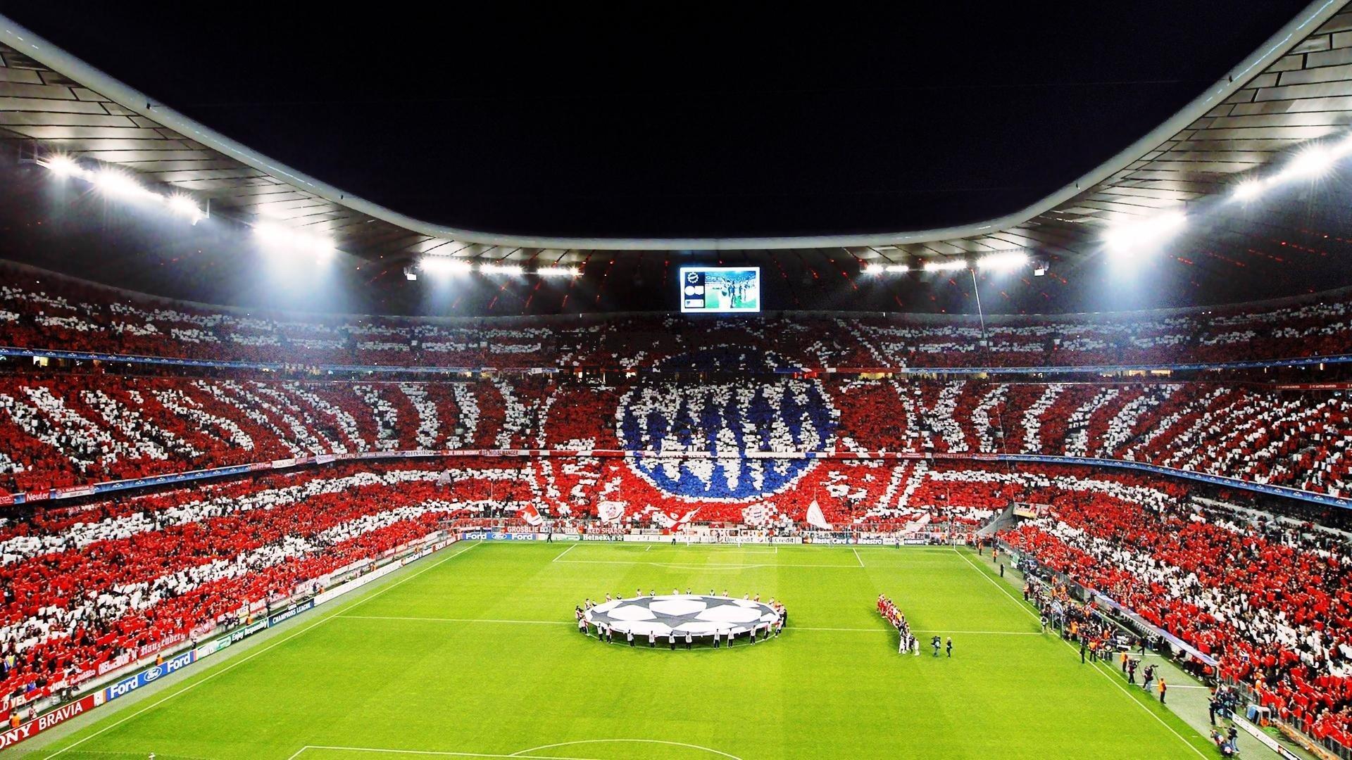 西甲联赛激战正酣,皇马巴萨上演巅峰对决【b体育】